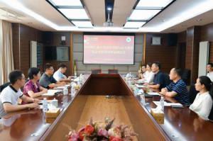 云帆高张｜郑州轻工业大学经管学院与qy球友会河南区校企合作签约暨授牌仪式***成功