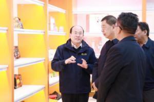 中国食品工业协会副会长陈振杰一行莅临球友会调研指导工作